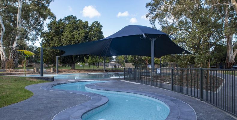 Tusmore Wading & Splash Pool